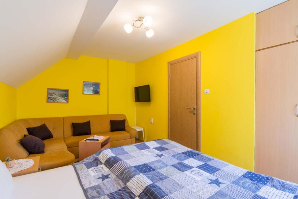 Apartments Junior Ζλάτιμπορ Εξωτερικό φωτογραφία