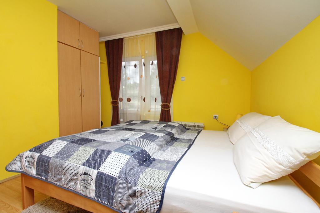 Apartments Junior Ζλάτιμπορ Εξωτερικό φωτογραφία