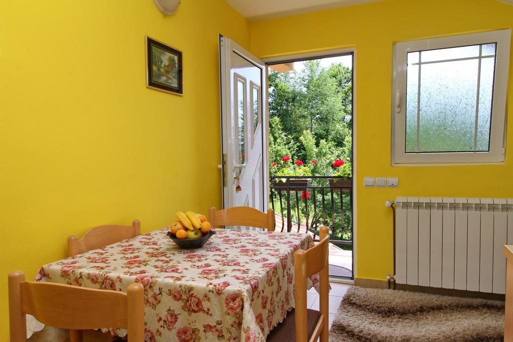Apartments Junior Ζλάτιμπορ Εξωτερικό φωτογραφία