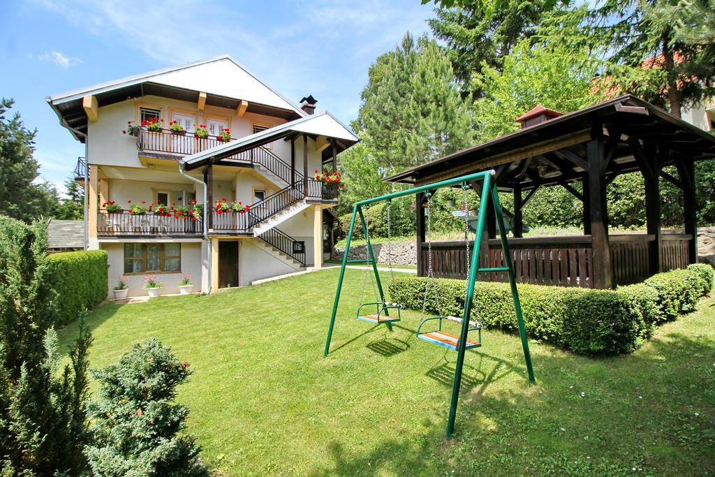 Apartments Junior Ζλάτιμπορ Εξωτερικό φωτογραφία